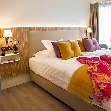 Hotel Abc 4*